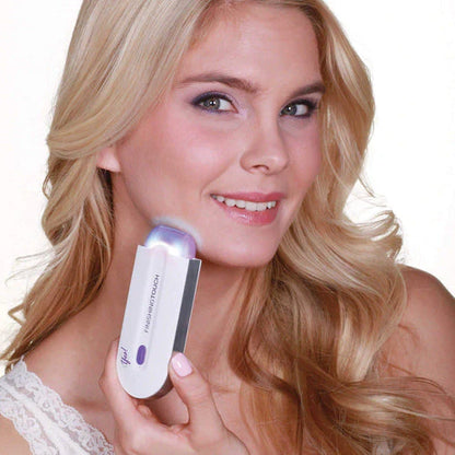 Painless Pix™ Portable Facial Hair Remover